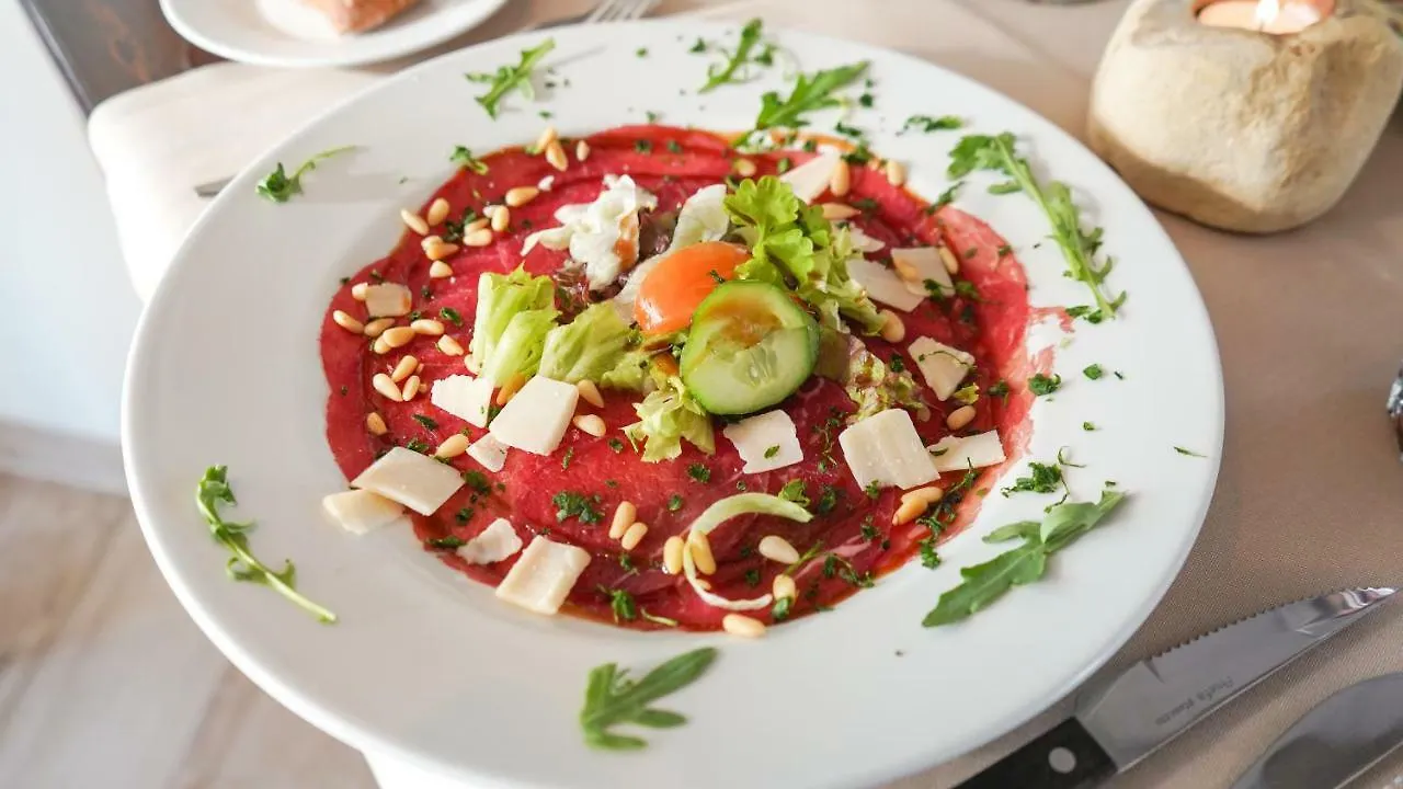 Hotel Restaurant Op De Beek Schin op Geul 3*,